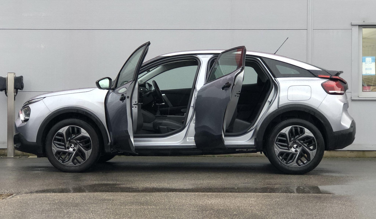 Used Citroen C4 2023 for sale - 77142954: Photo 7