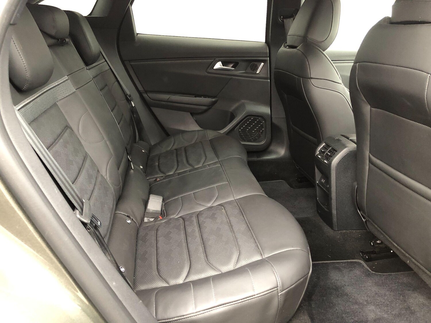 Used Citroen C5 X 2024 for sale - 76201165: Photo 15