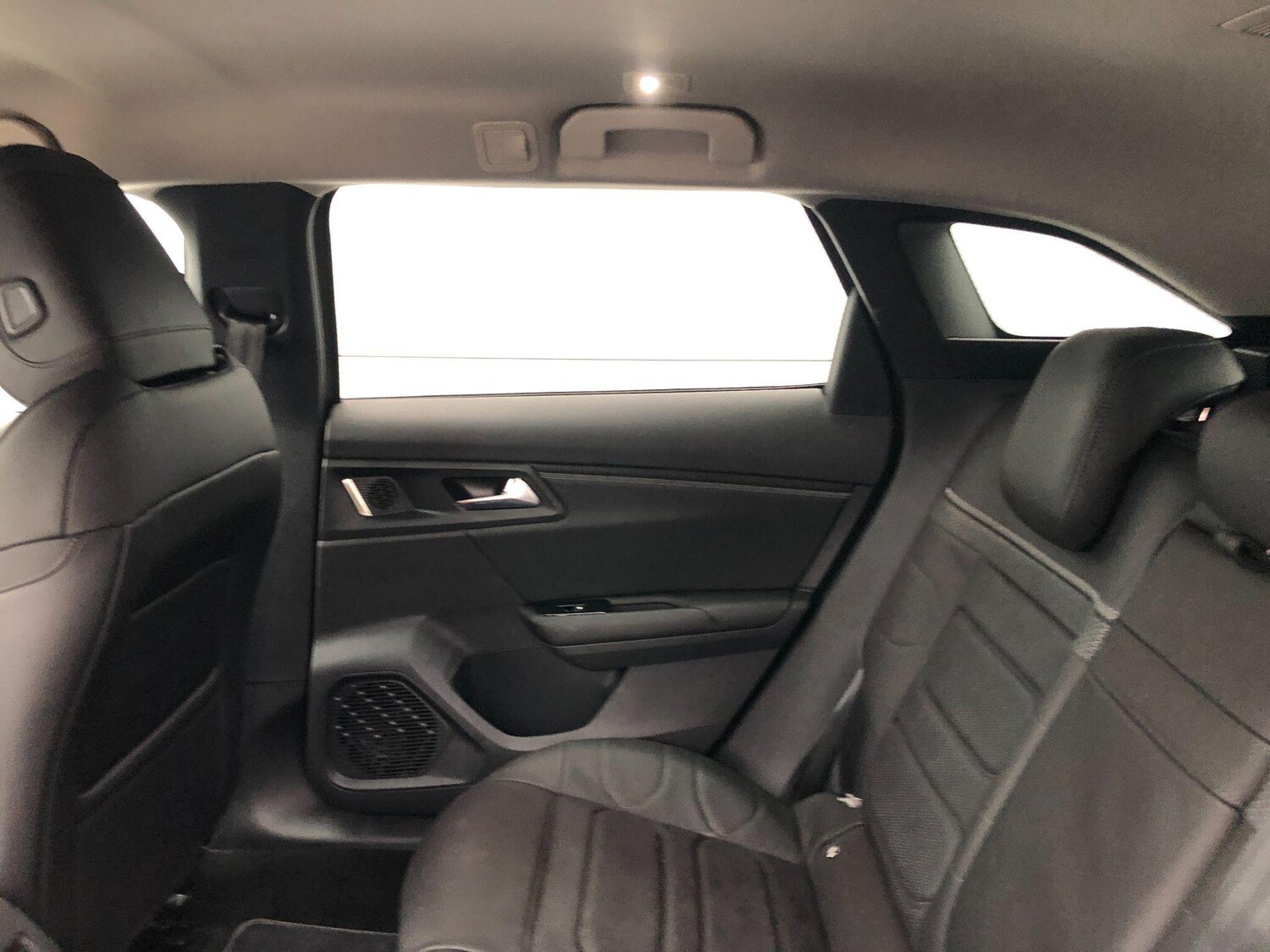 Used Citroen C5 X 2024 for sale - 76201165: Photo 30