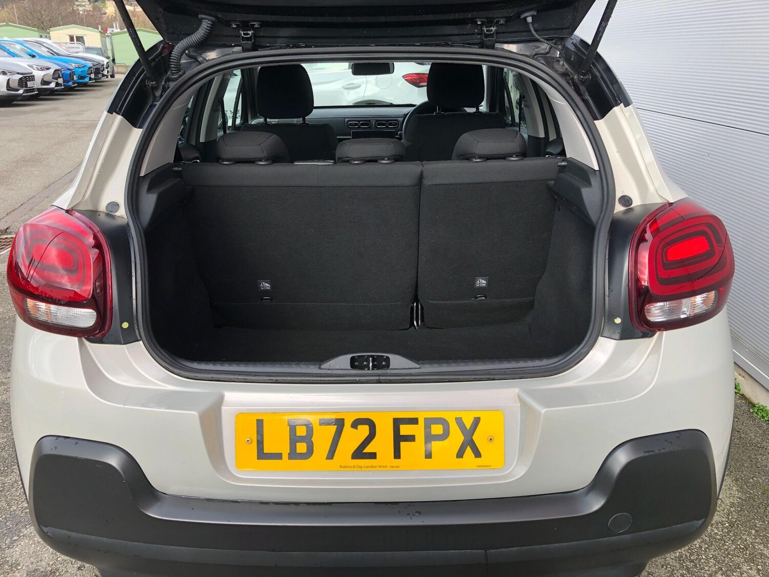 Used Citroen C3 2022 for sale - 77377077: Photo 36