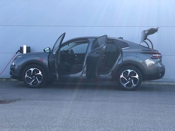 Used Citroen C4 X 2024 for sale - 78276679: Photo