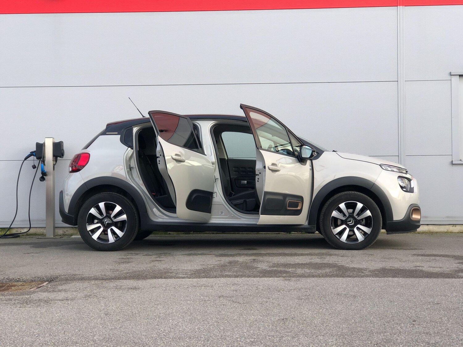 Used Citroen C3 2023 for sale - 77523924: Photo 10