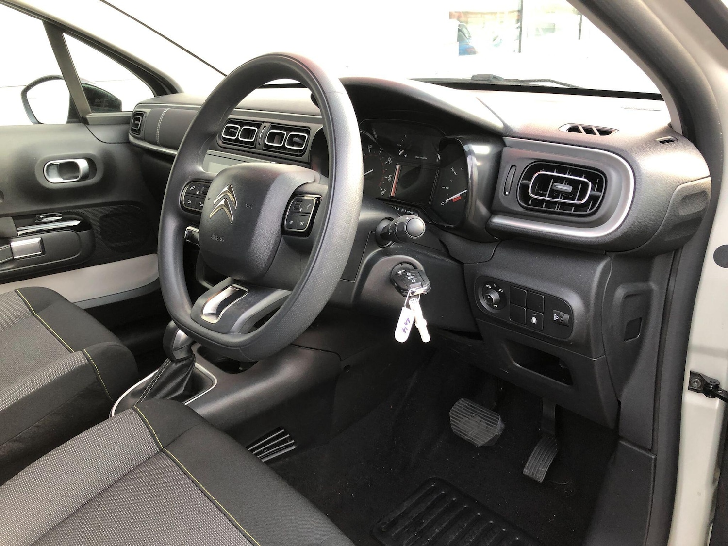 Used Citroen C3 2023 for sale - 77523924: Photo 12