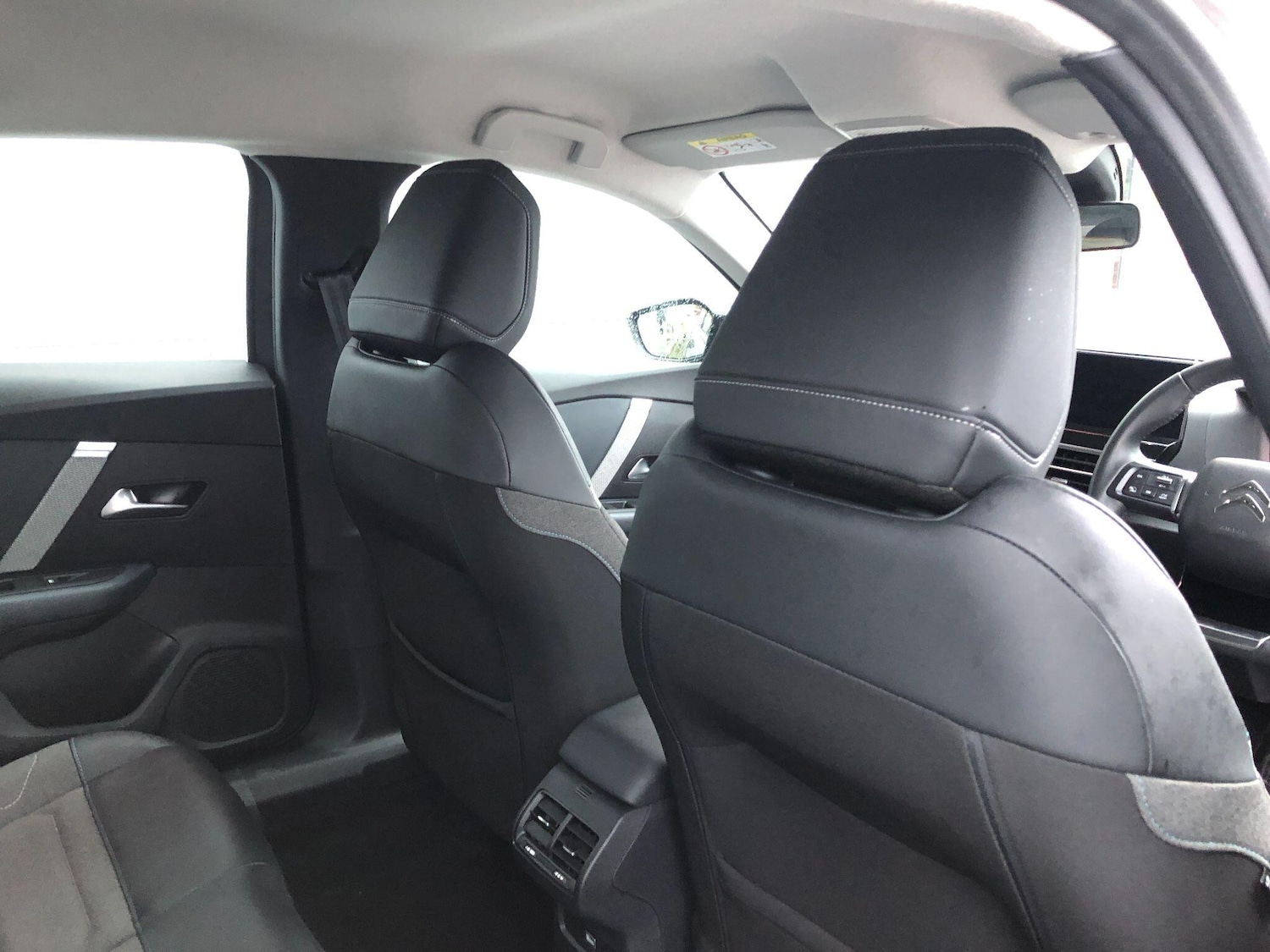 Used Citroen C4 2022 for sale - 76728541: Photo 22