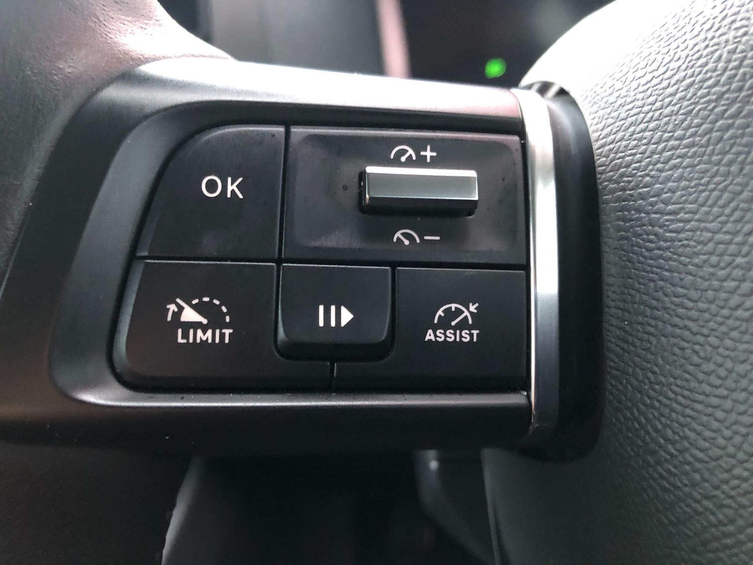 Used Citroen C4 2022 for sale - 76728541: Photo 25