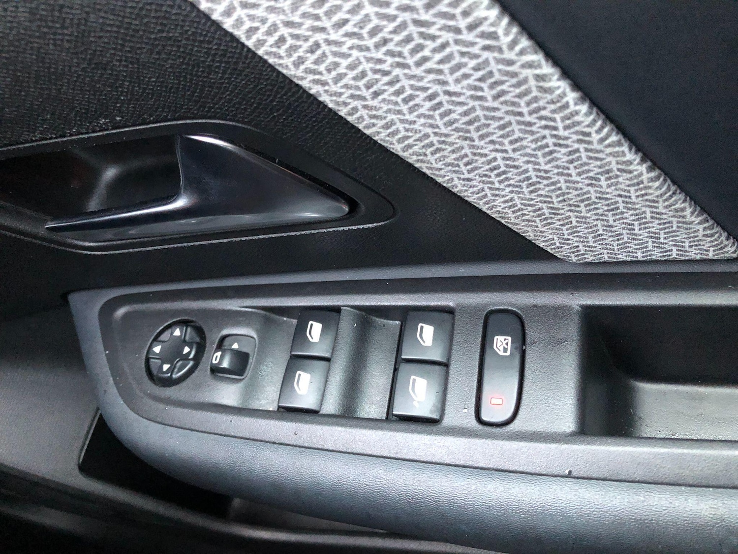 Used Citroen C4 2022 for sale - 76728541: Photo 27