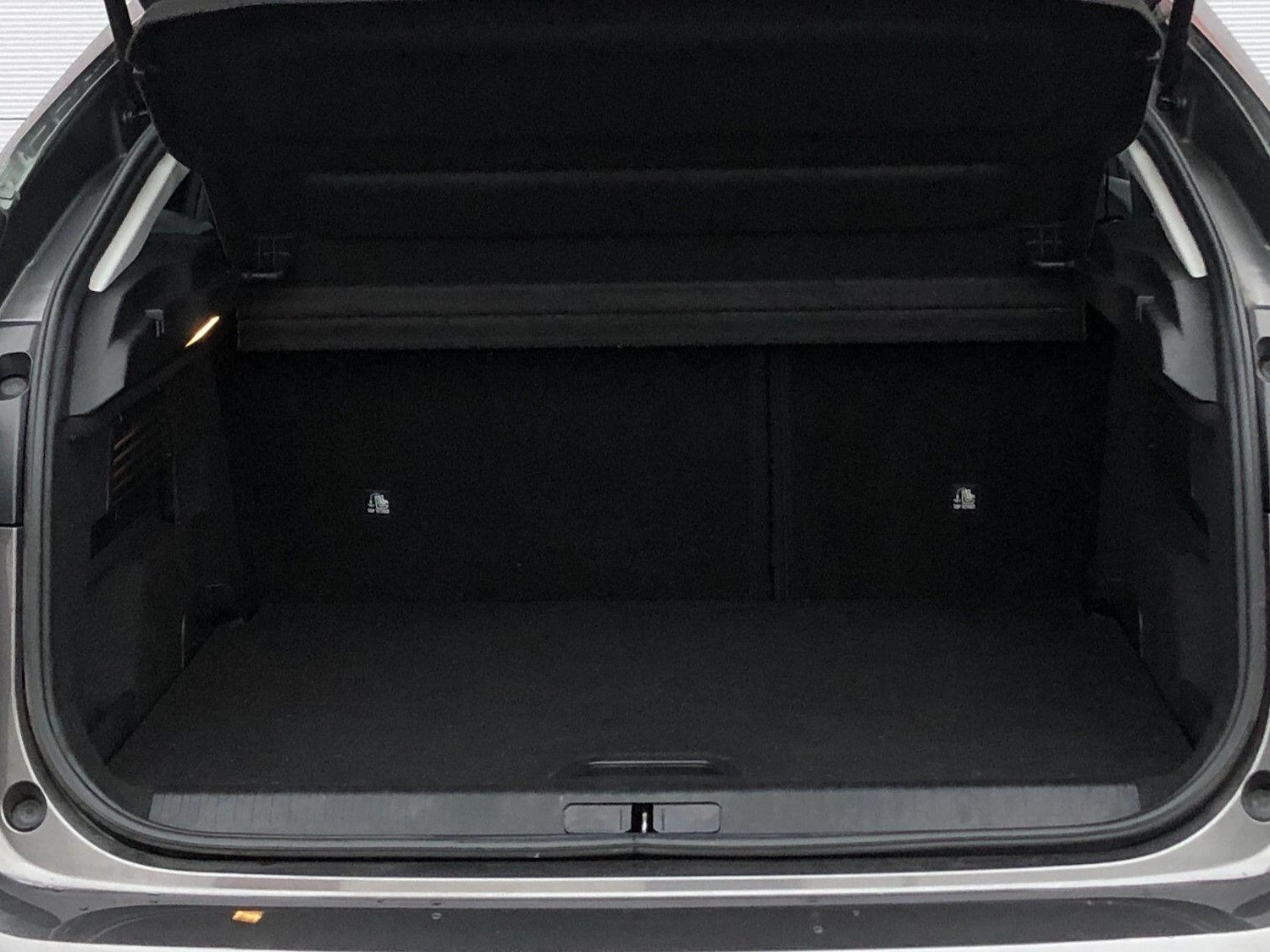 Used Citroen C4 2022 for sale - 76728541: Photo 38