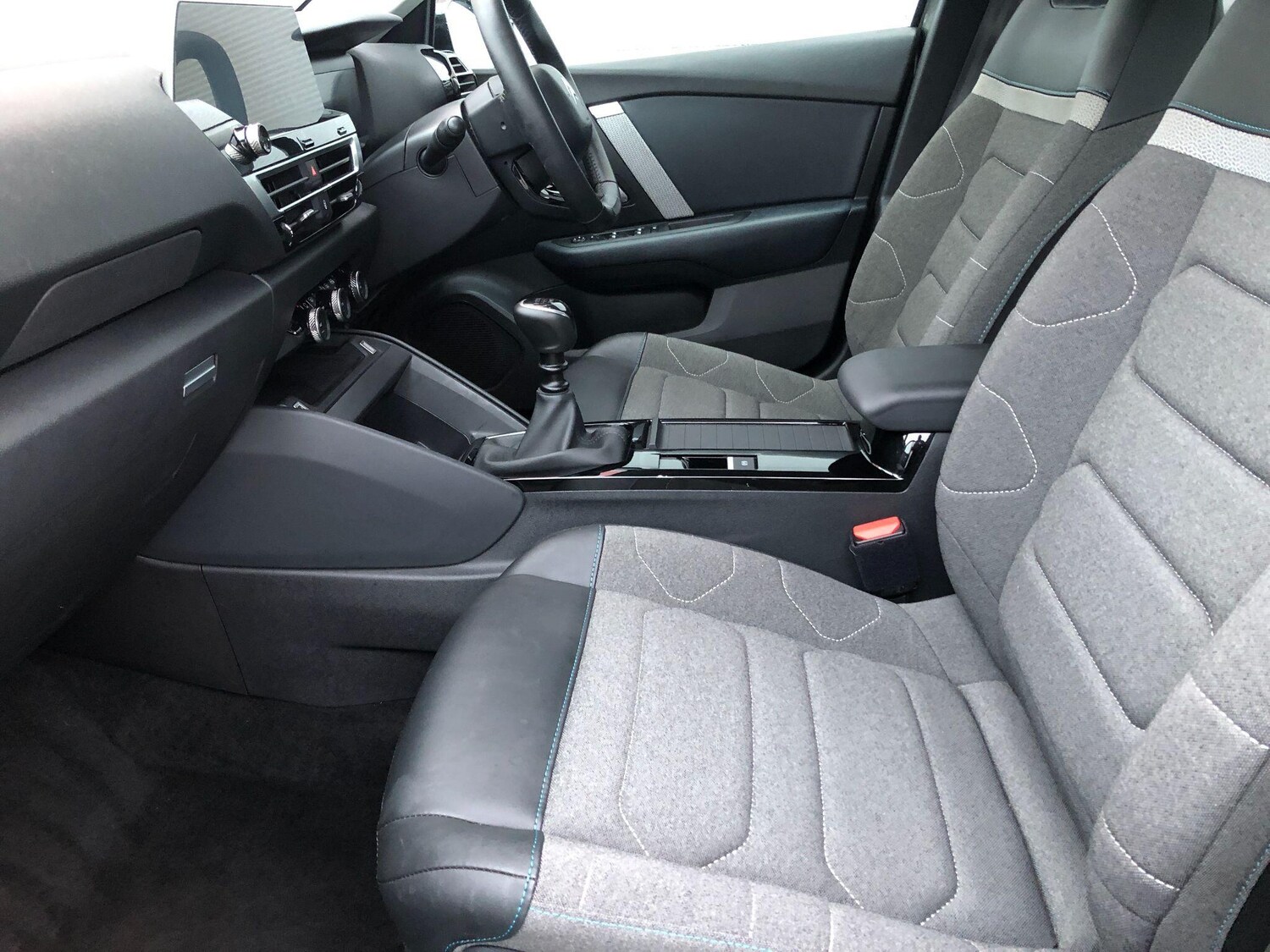 Used Citroen C4 2022 for sale - 76728541: Photo 39