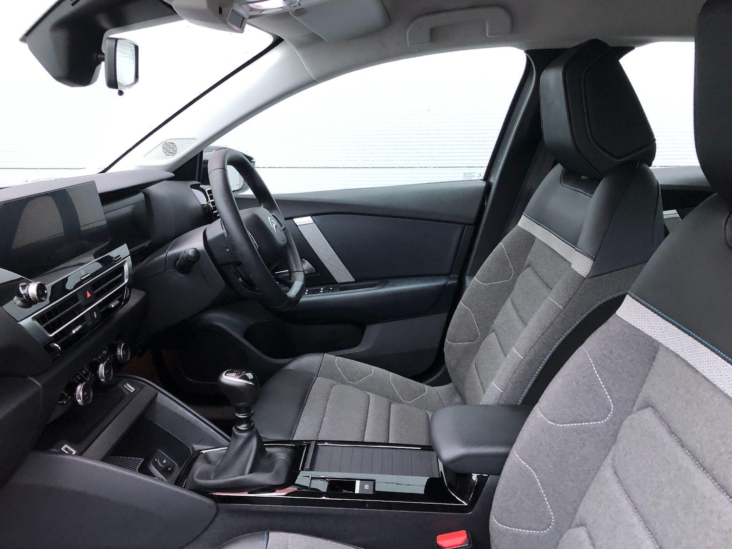 Used Citroen C4 2022 for sale - 76728541: Photo 40