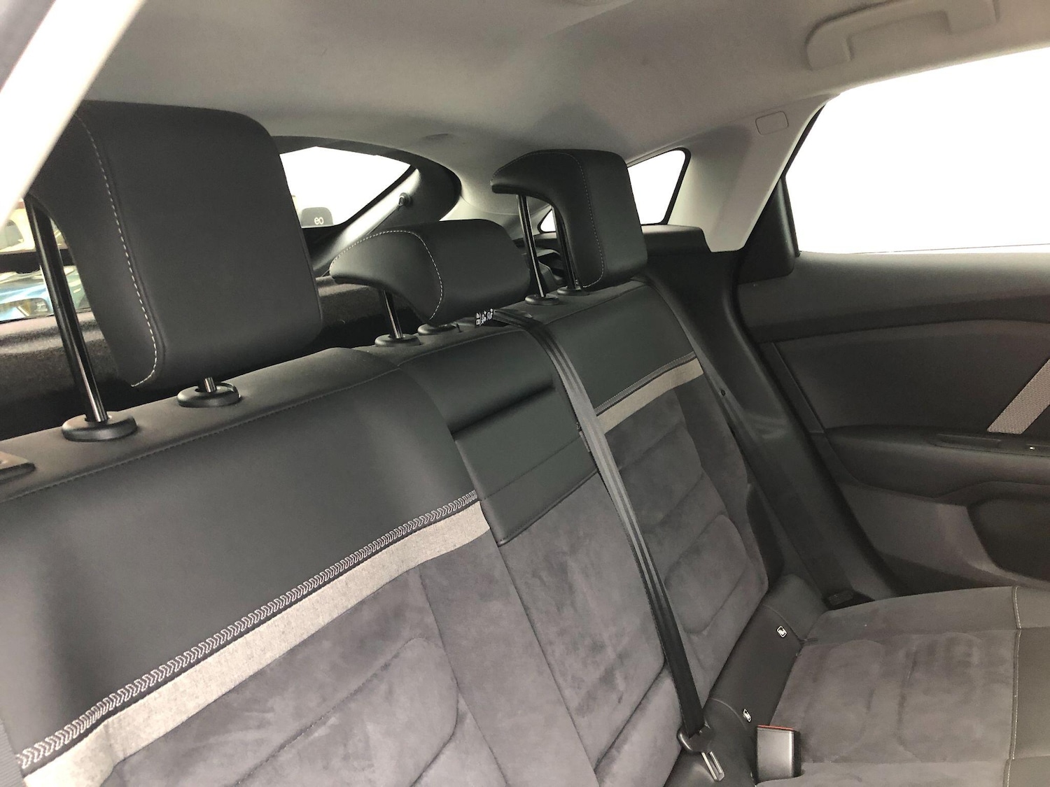 Used Citroen e-C4 2024 for sale - 77510346: Photo 25