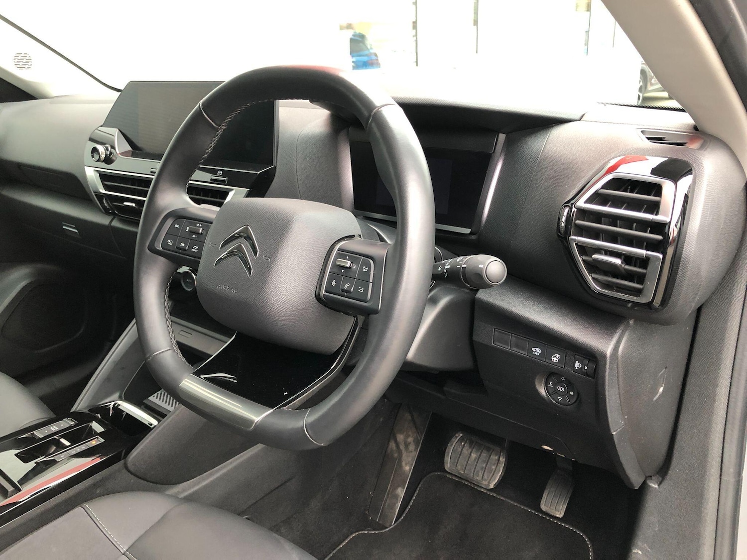 Used Citroen e-C4 2024 for sale - 77510346: Photo 32