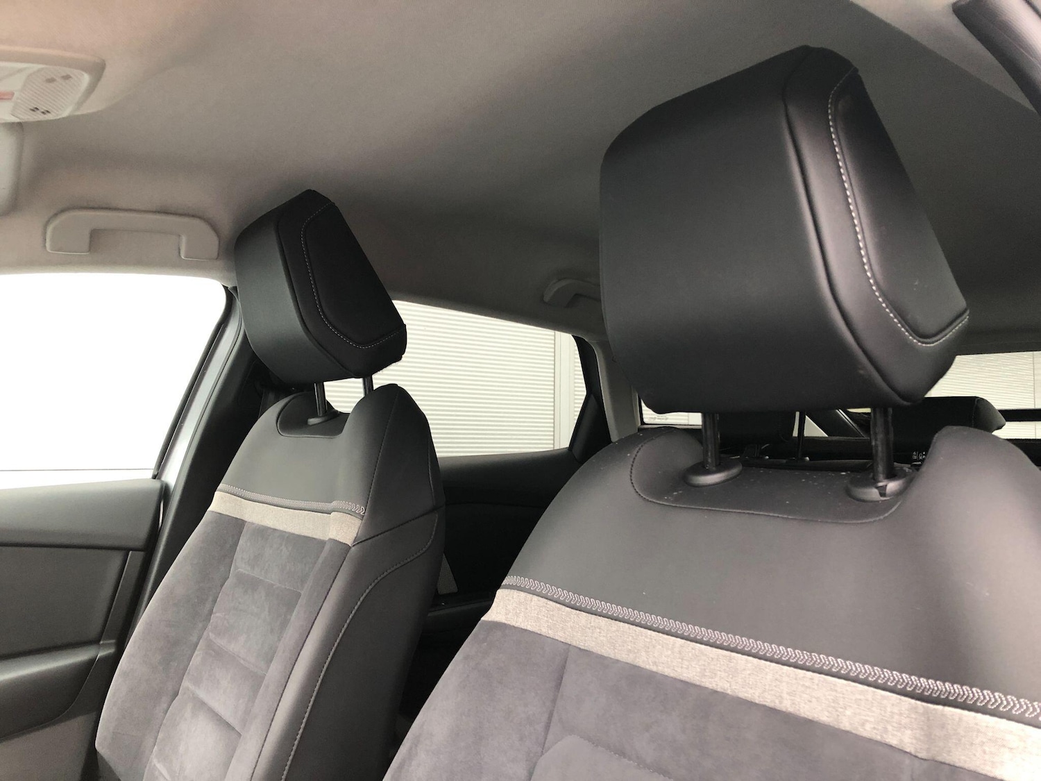 Used Citroen e-C4 2024 for sale - 77510346: Photo 38