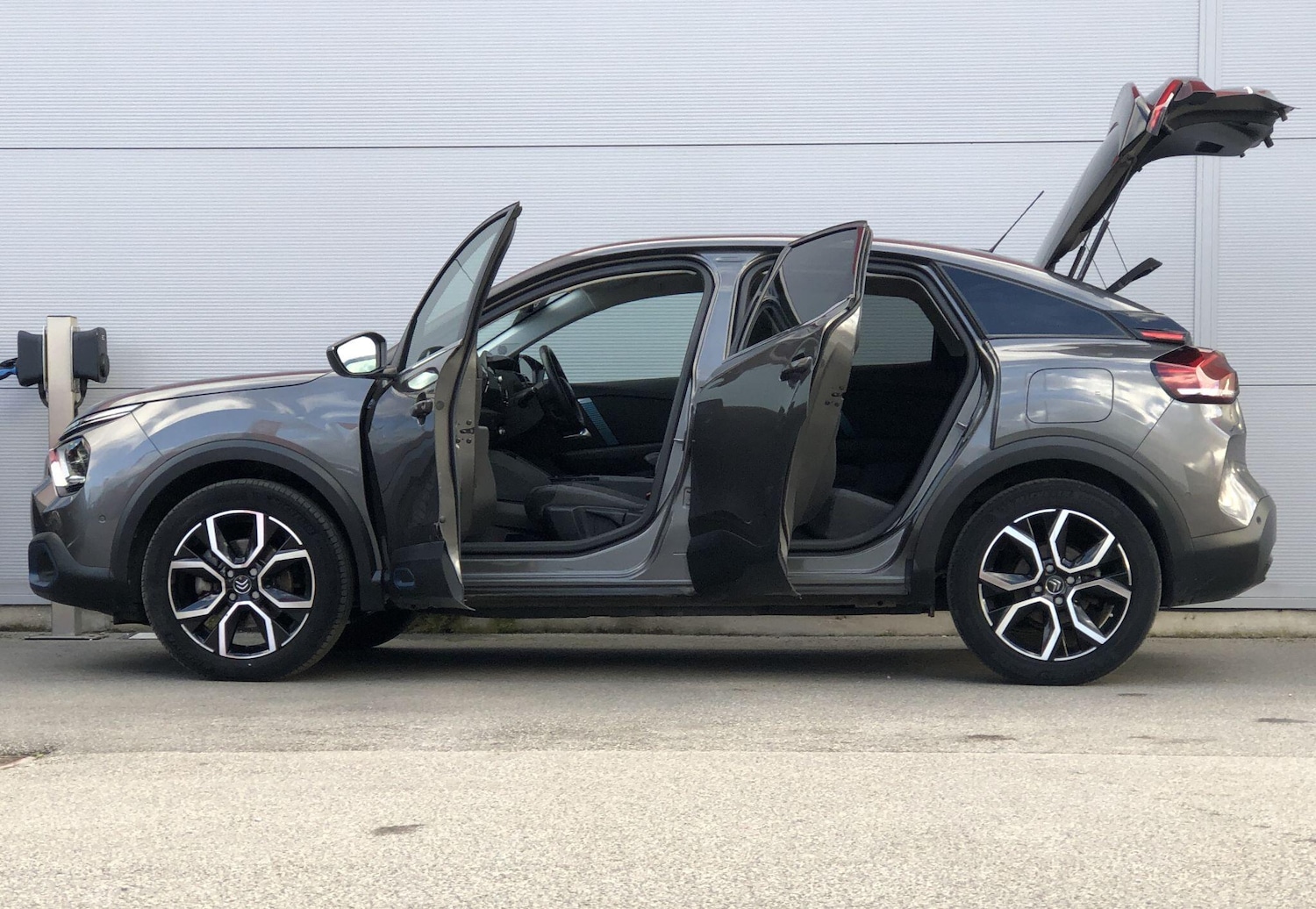 Used Citroen e-C4 2021 for sale - 76337700: Photo 13