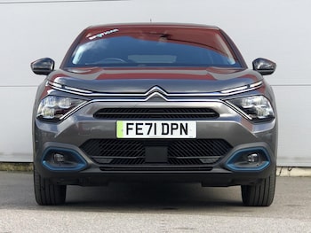 Used Citroen e-C4 2021 for sale - 76337700: Photo
