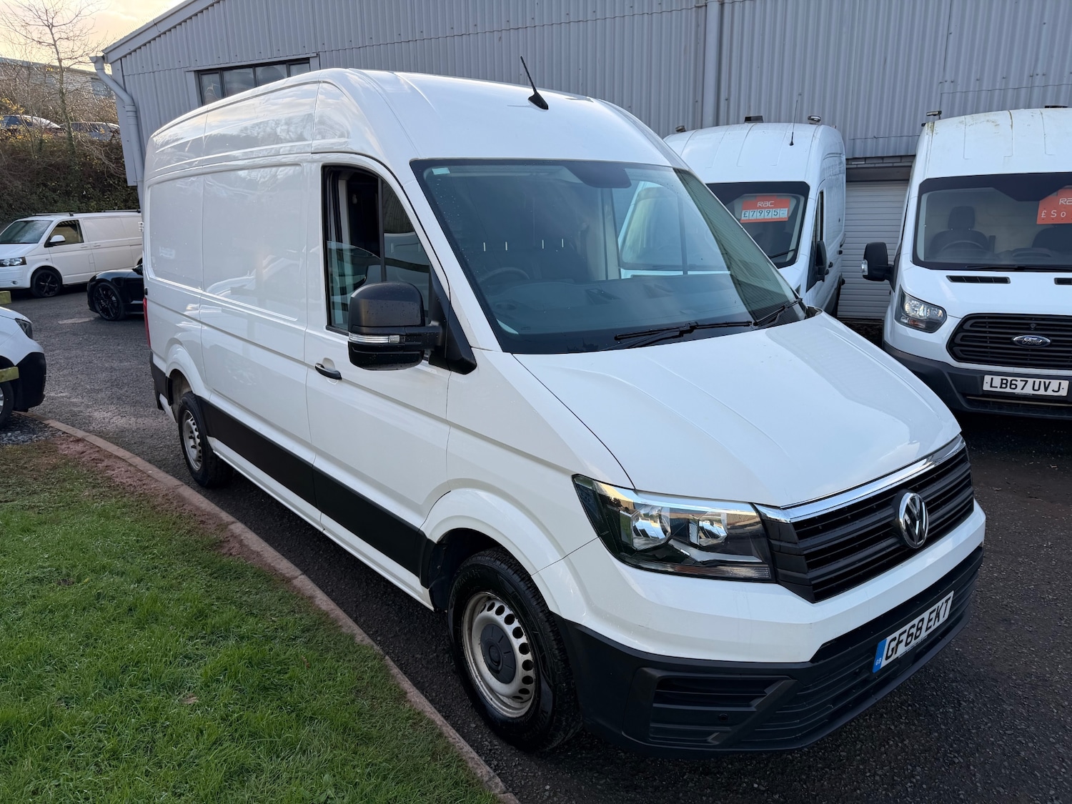 Used Volkswagen Crafter 2018 for sale - 76932196: Photo 4