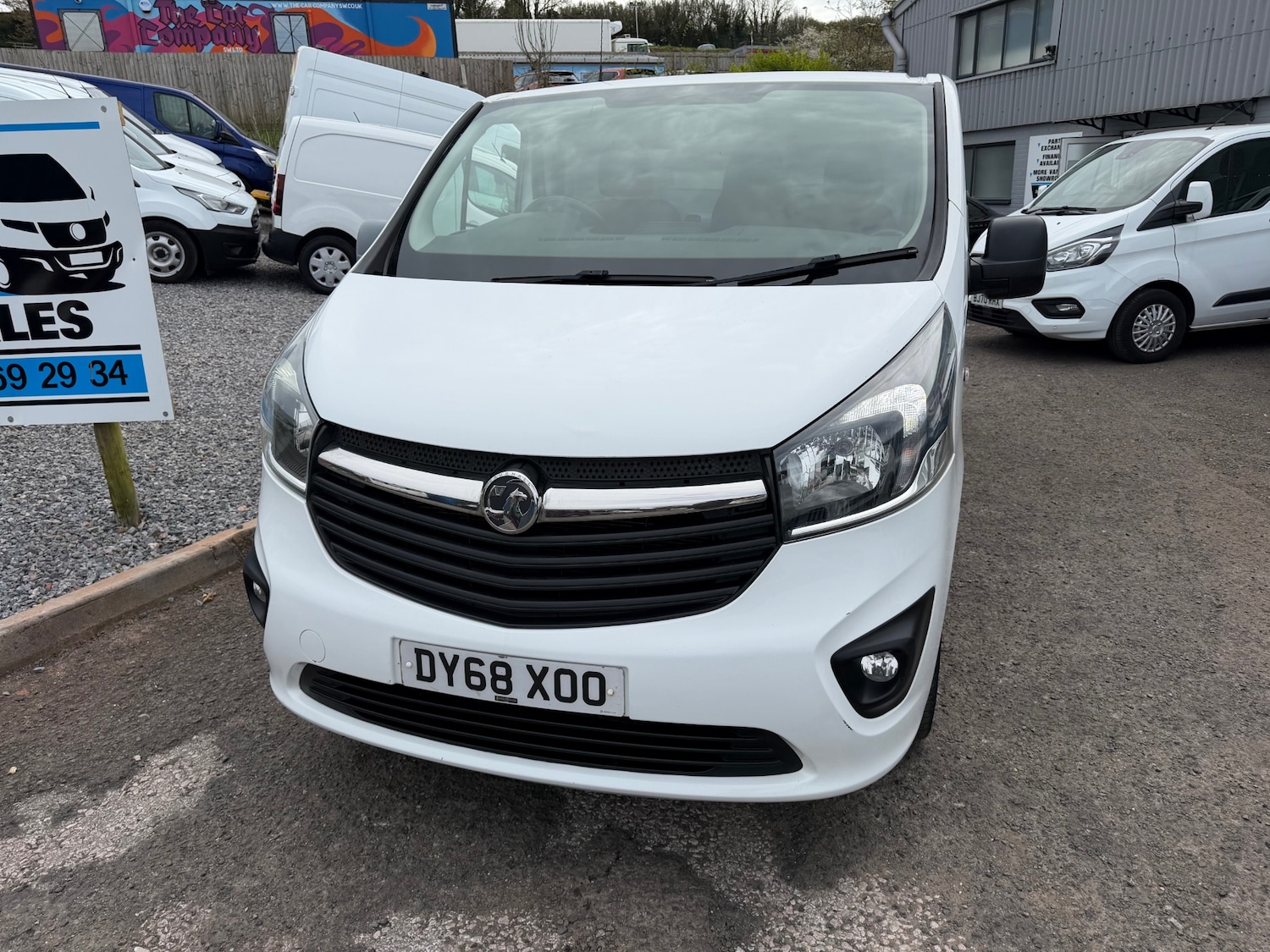 Used Vauxhall Vivaro 2018 for sale - 78177454: Photo 2