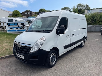 Vauxhall - Movano