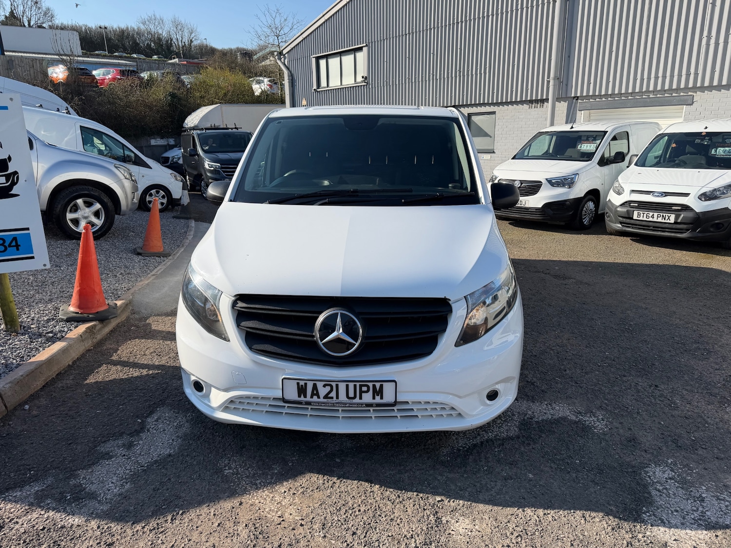 Used Mercedes-Benz Vito 2021 for sale - 77945784: Photo 2