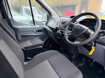 Used Ford Transit 2018 for sale - 77915795: Photo