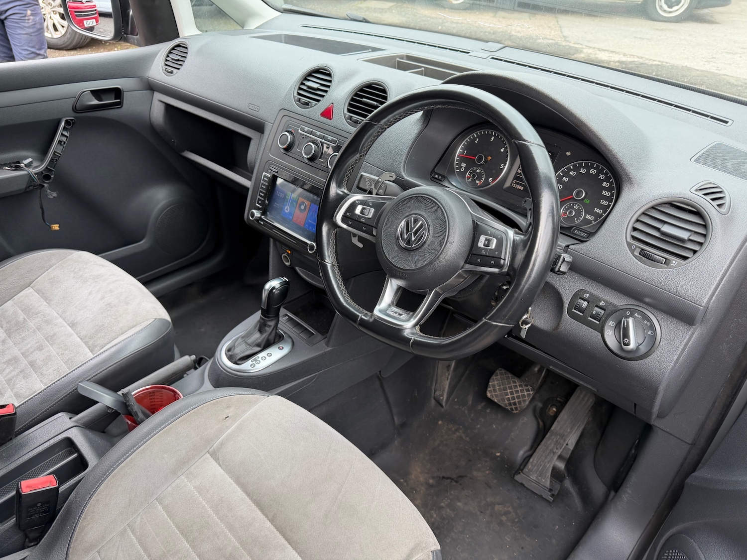 Used Volkswagen Caddy 2013 for sale - 77324023: Photo 9