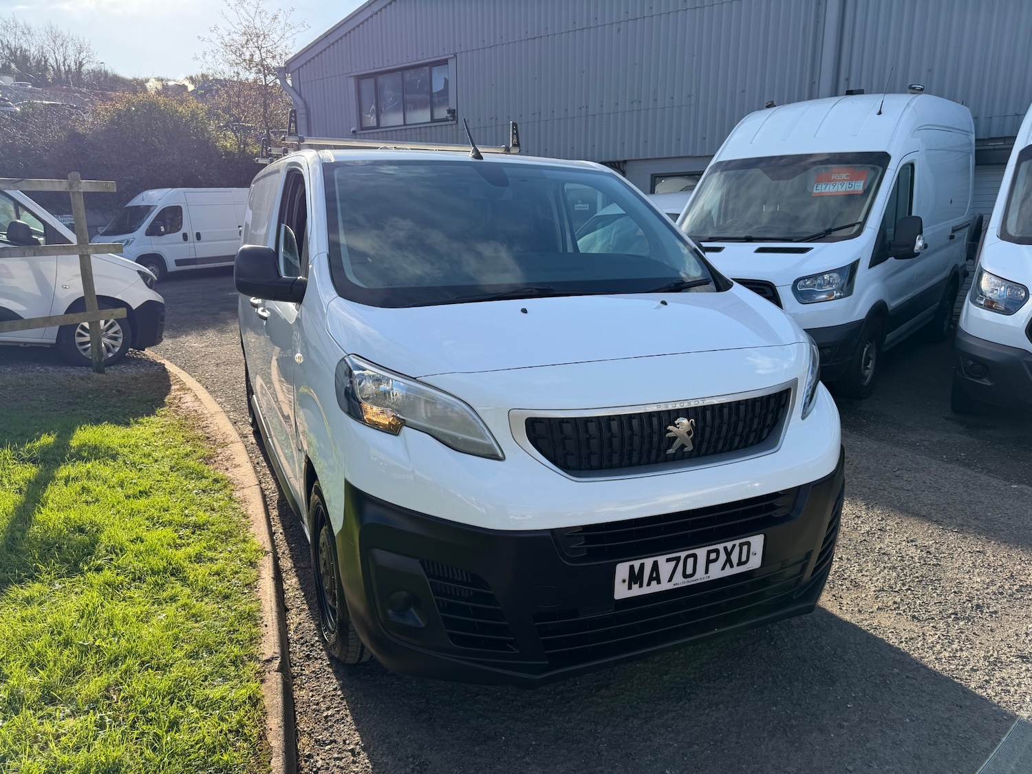 Used Peugeot Expert 2020 for sale - 76637306: Photo 3