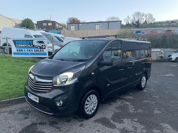 Used Vauxhall Vivaro 2017 for sale - 73077639: Photo 5