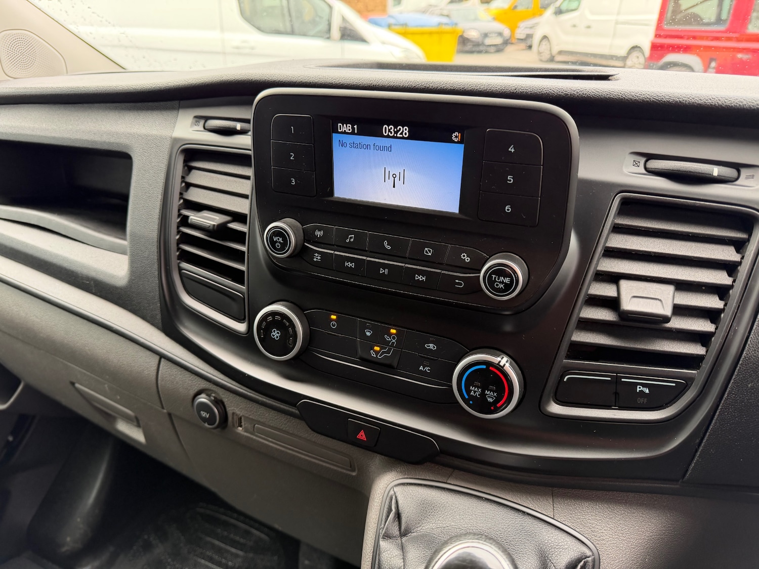 Used Ford Transit Custom 2018 for sale - 77605107: Photo 10