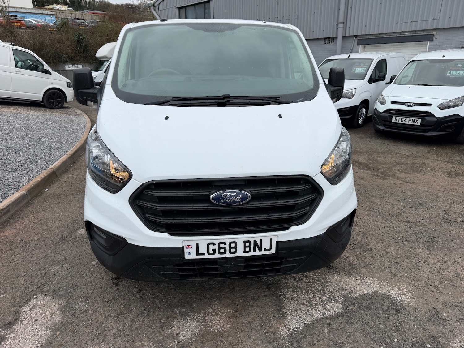 Used Ford Transit Custom 2018 for sale - 77605107: Photo 3