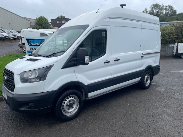 Used Ford Transit 2018 for sale - 76157439: Photo 2