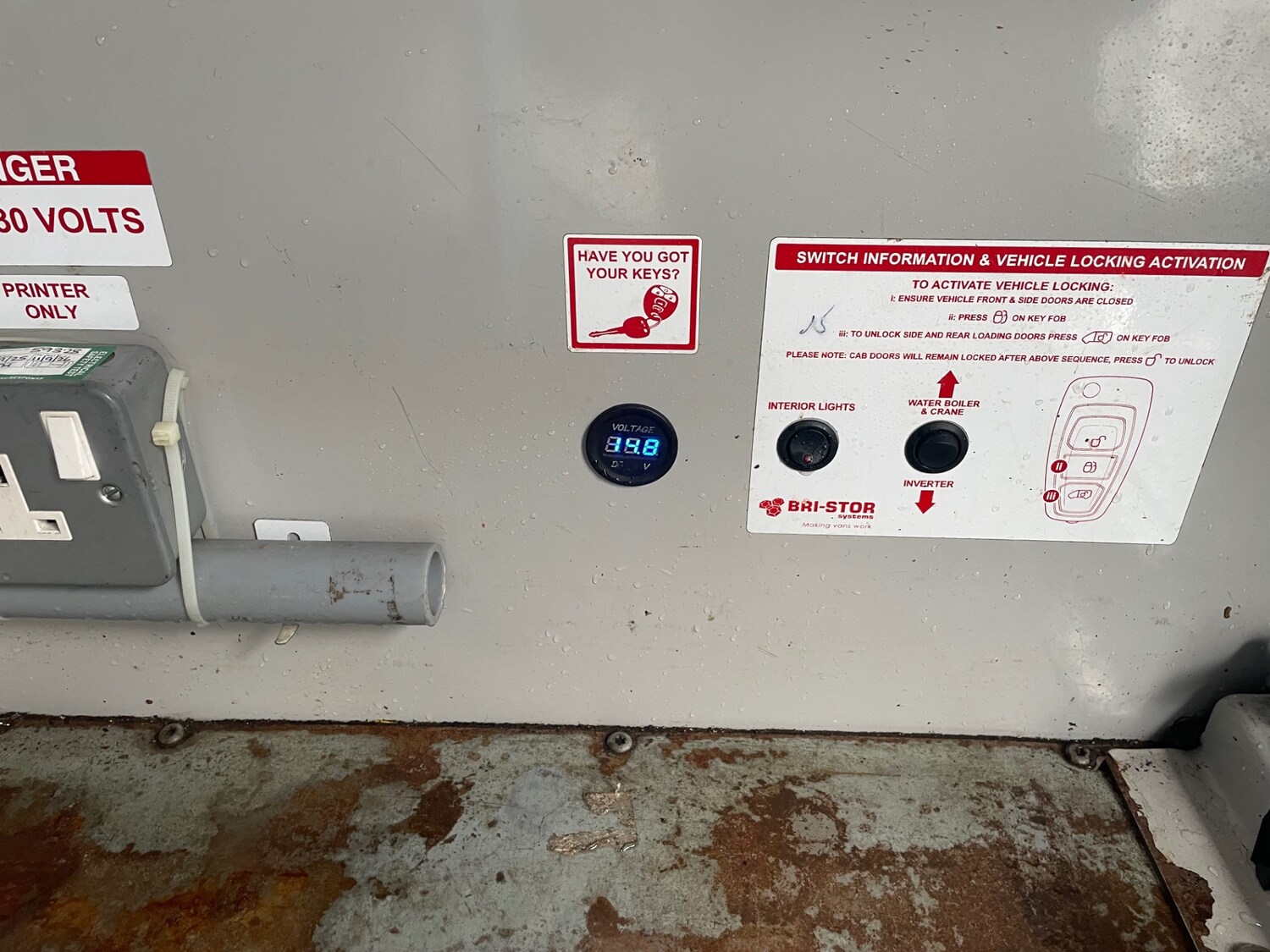 Used Ford Transit 2018 for sale - 76157439: Photo 9