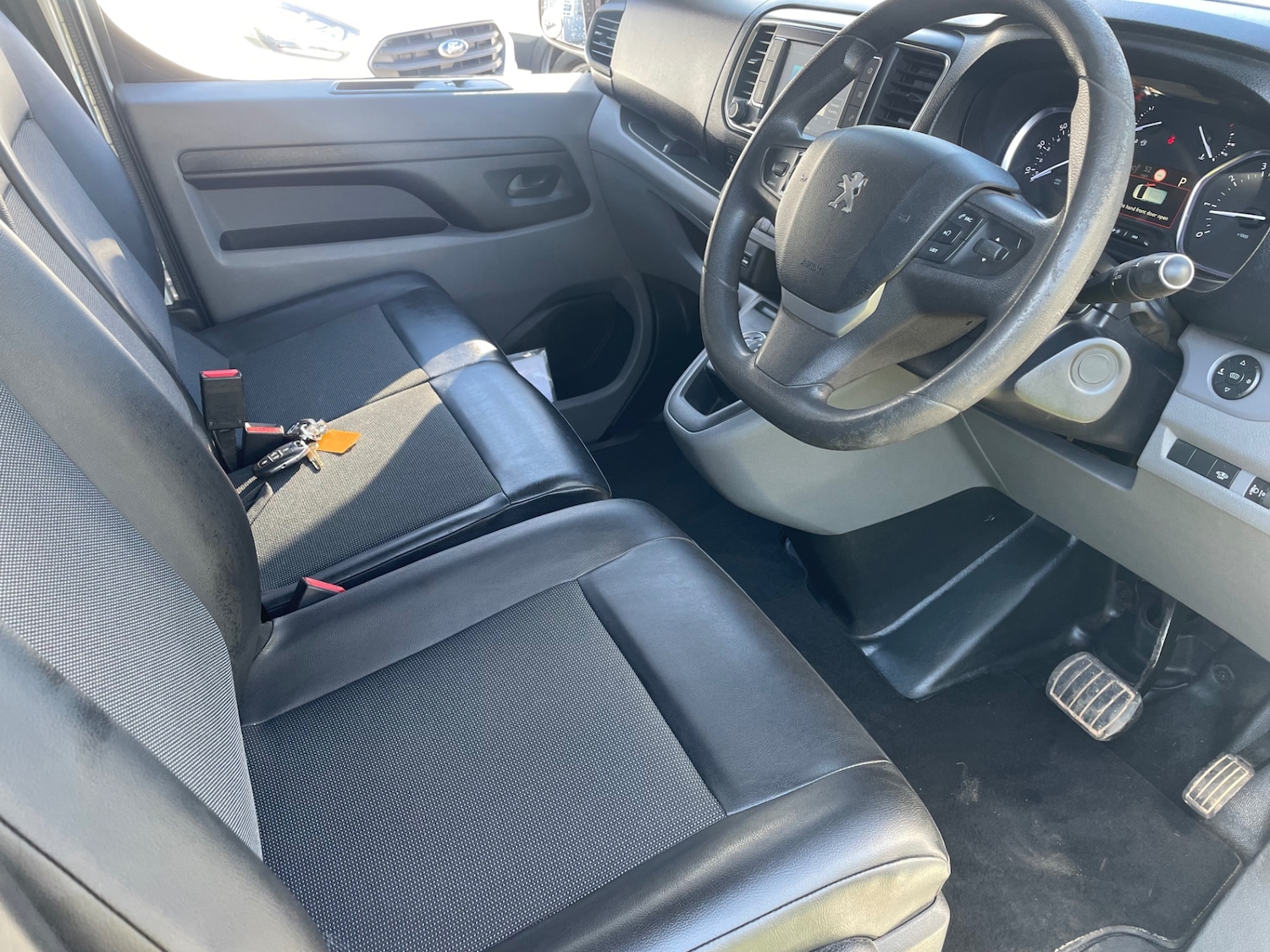 Used Peugeot Expert 2017 for sale - 76064494: Photo 12