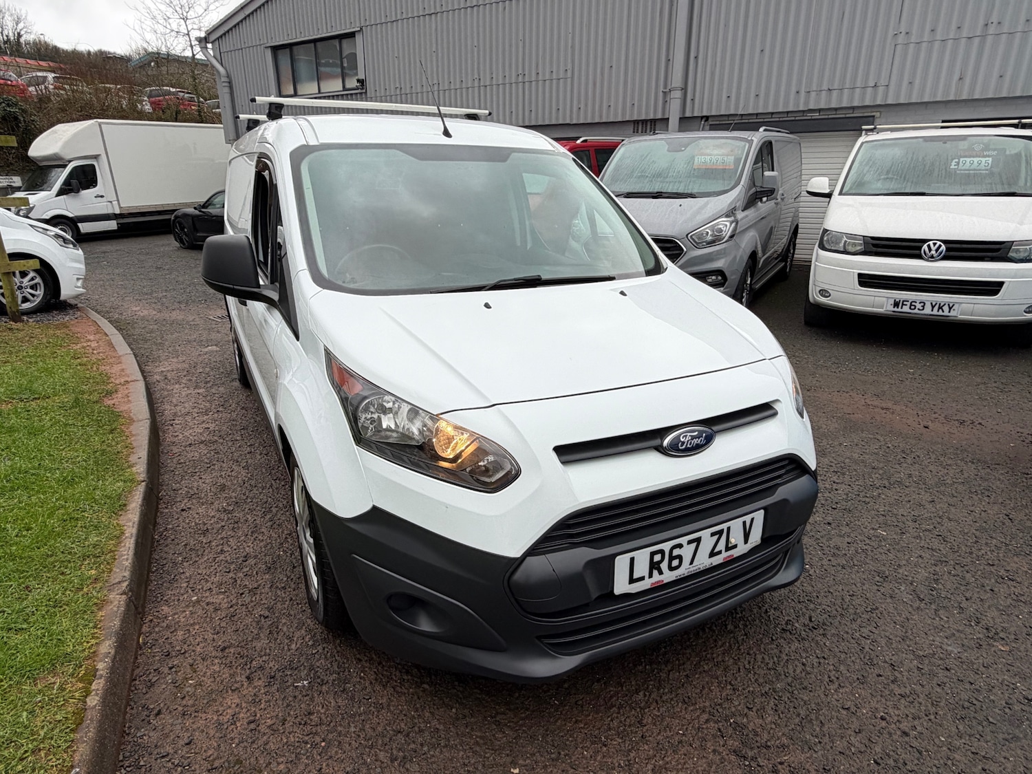 Used Ford Transit Connect 2017 for sale - 77350468: Photo 3