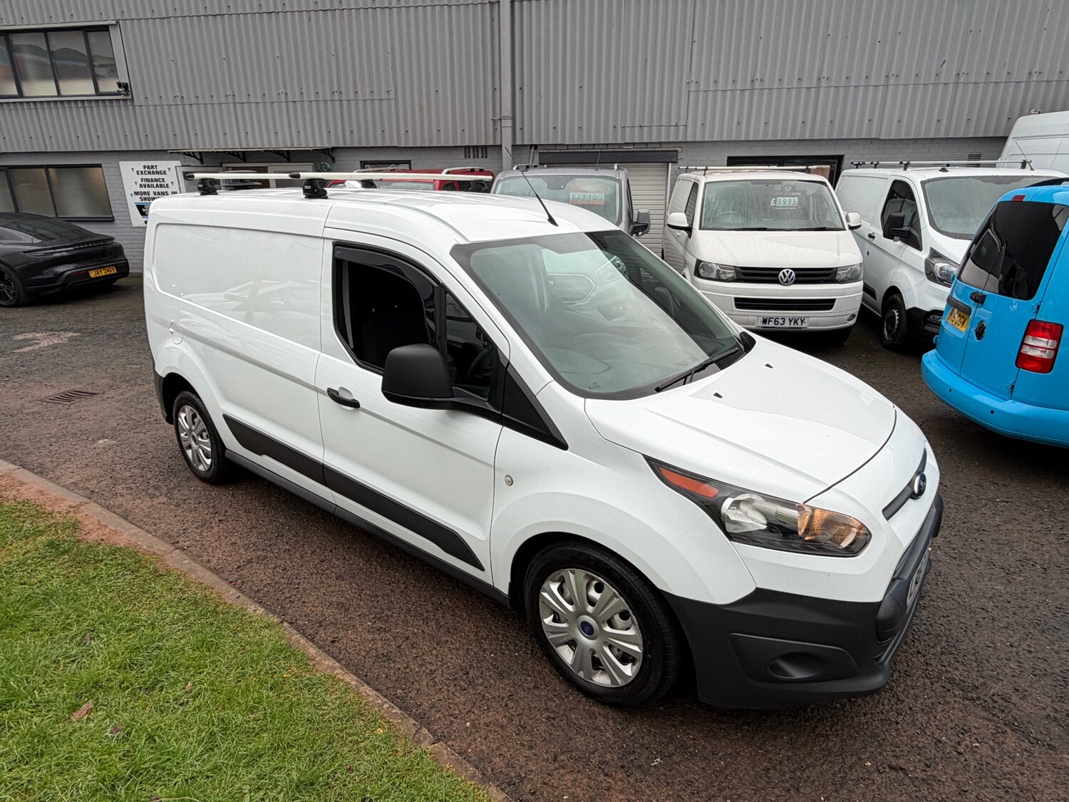 Used Ford Transit Connect 2017 for sale - 77350468: Photo 4