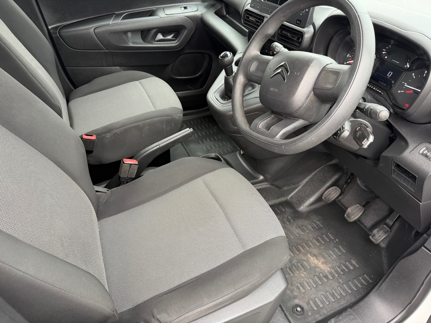 Used Citroen Berlingo 2019 for sale - 77687776: Photo 8