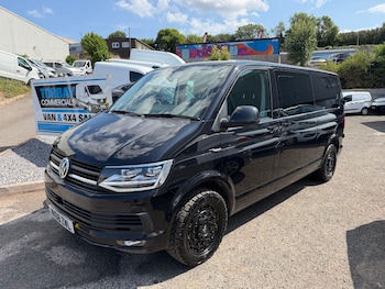 Used Volkswagen Transporter 2018 for sale - 79379024: Photo