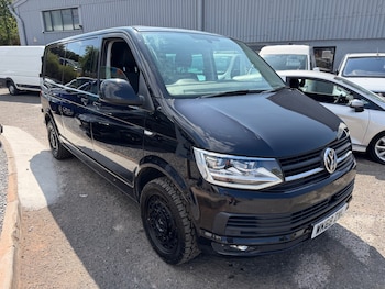 Used Volkswagen Transporter 2018 for sale - 79379024: Photo