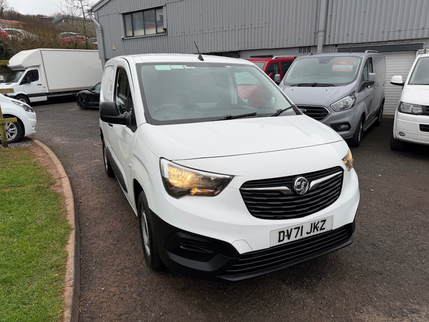 Used Vauxhall Combo 2021 for sale - 77324229: Photo 4