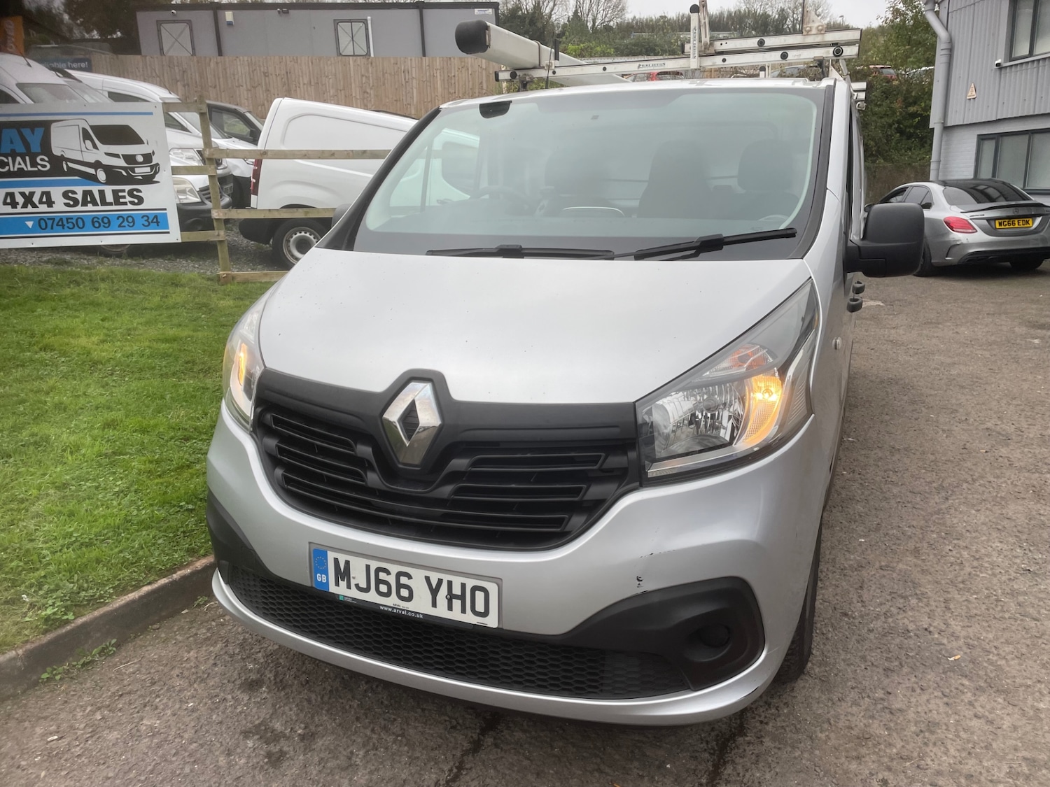 Used Renault Trafic 2017 for sale - 72806443: Photo 2