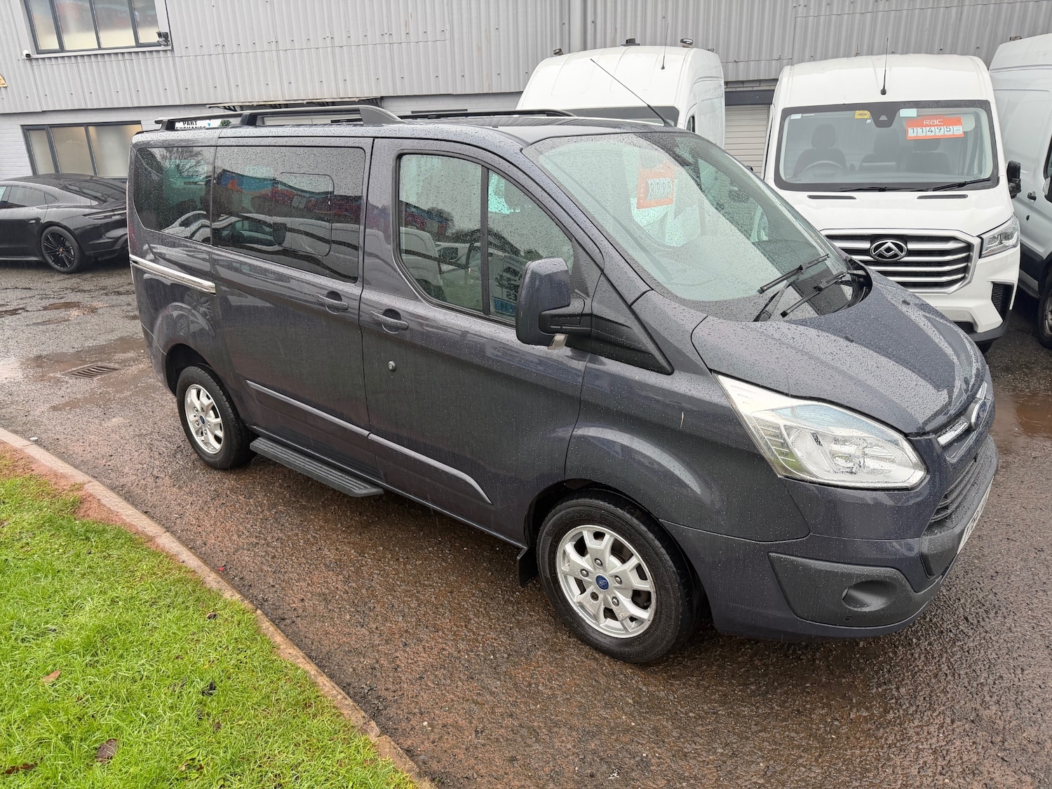 Used Ford Tourneo Custom 2014 for sale - 77124033: Photo 4