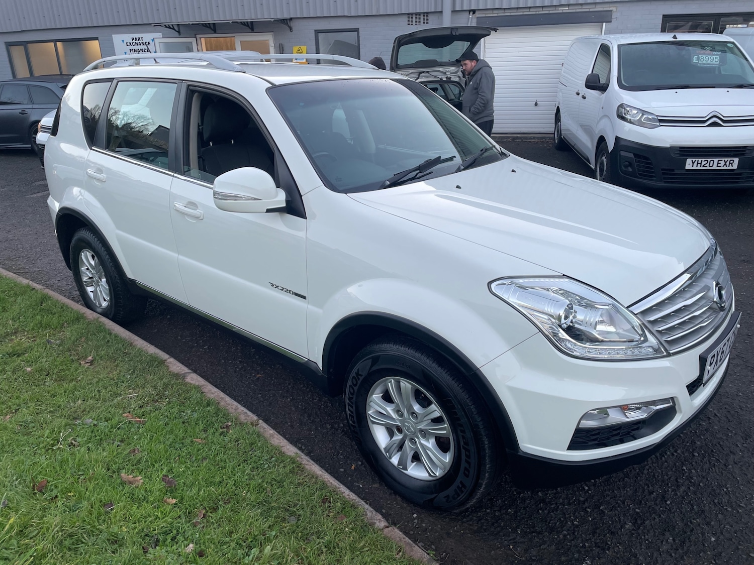 Used Ssangyong Rexton 2017 for sale - 77687584: Photo 3