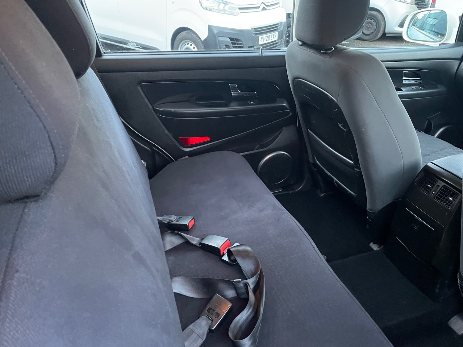 Used Ssangyong Rexton 2017 for sale - 77687584: Photo 6