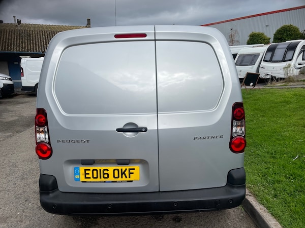 Used Peugeot Partner 2016 for sale - 72512992: Photo 5