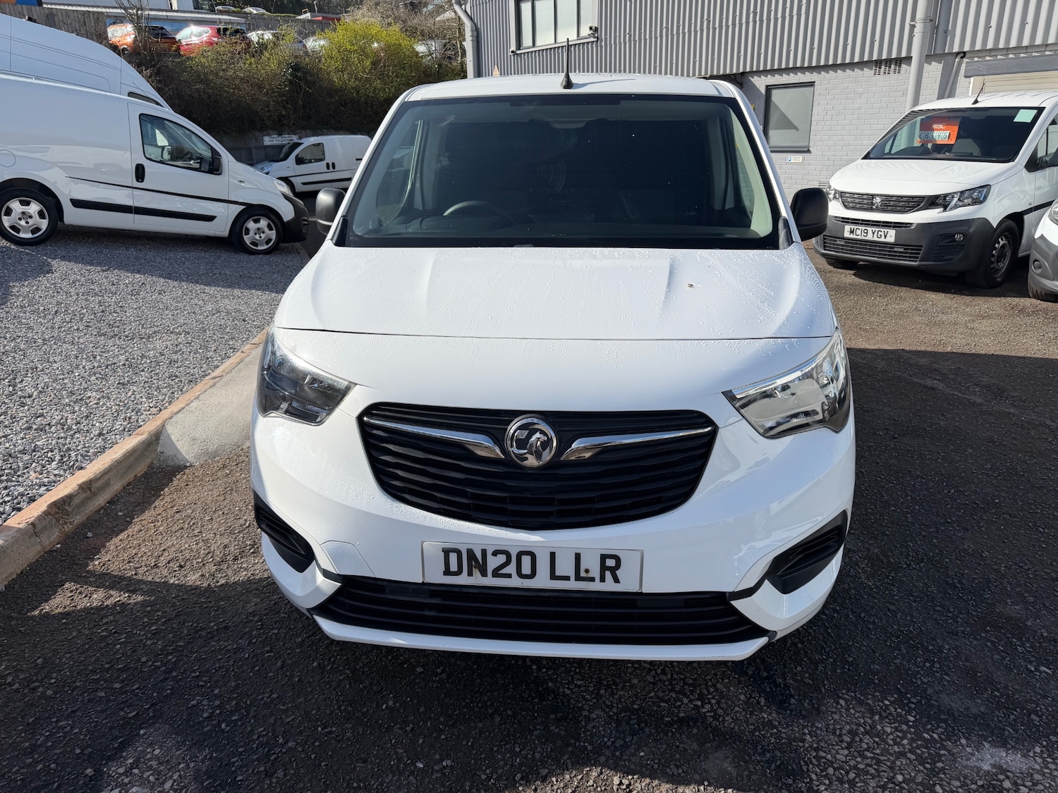 Used Vauxhall Combo 2020 for sale - 78064216: Photo 3