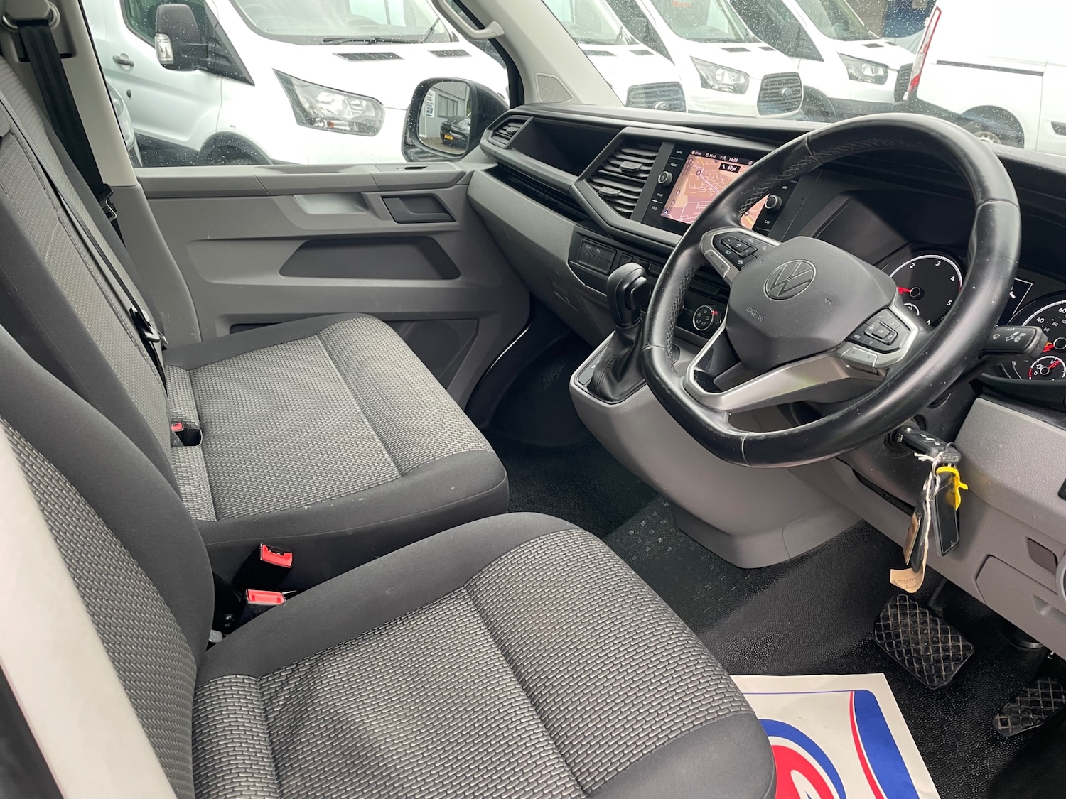 Used Volkswagen Transporter 2021 for sale - 76330048: Photo 8