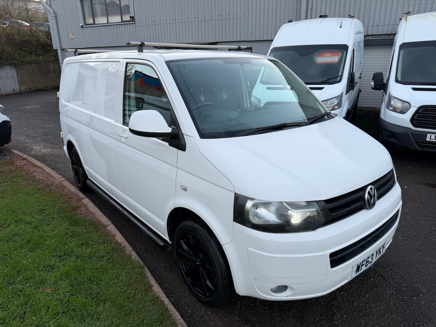 Used Volkswagen Transporter 2013 for sale - 76919909: Photo 4