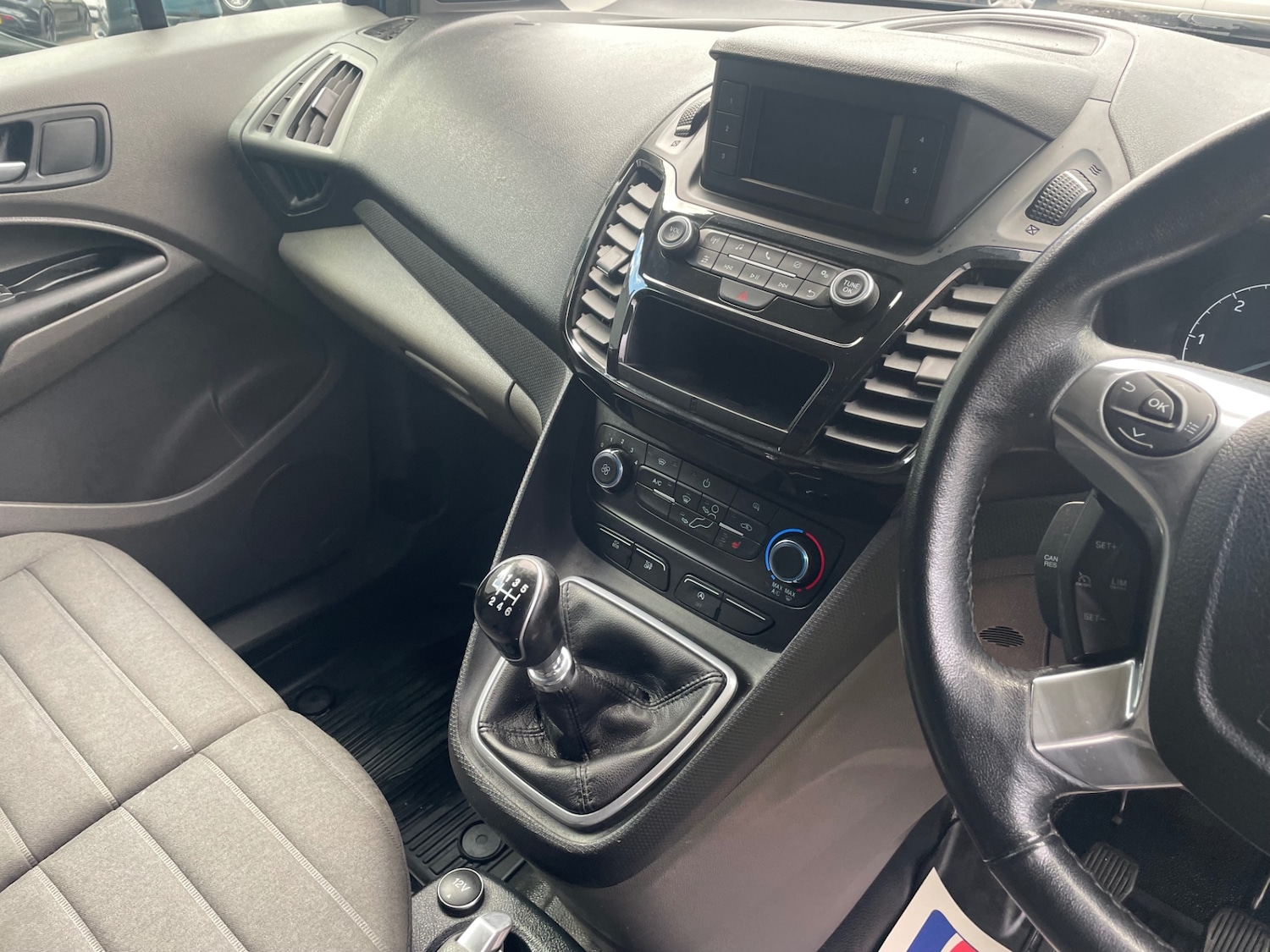 Used Ford Transit Connect 2020 for sale - 76207526: Photo 8