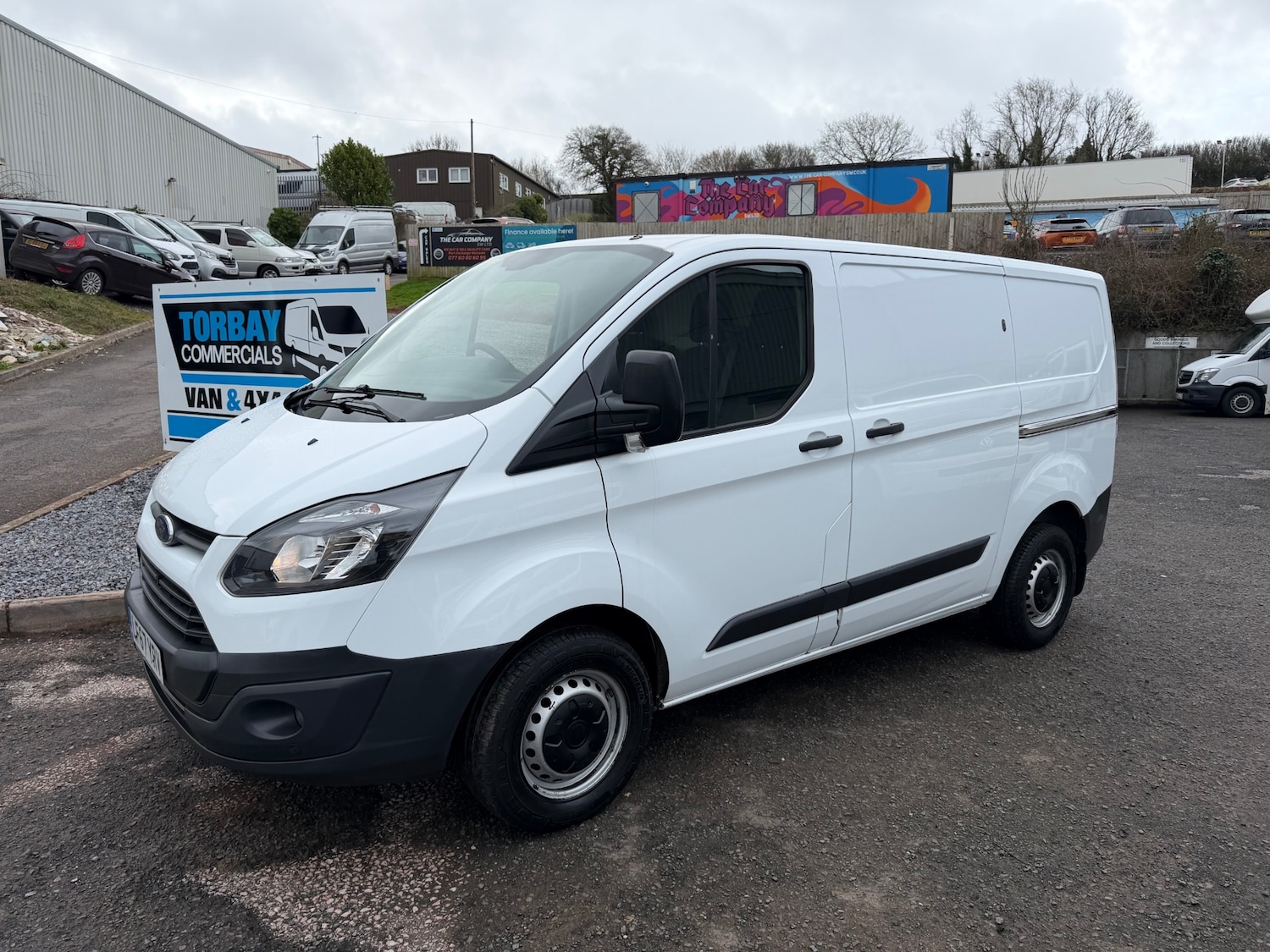 Used Ford Transit Custom 2017 for sale - 77638741: Photo 2