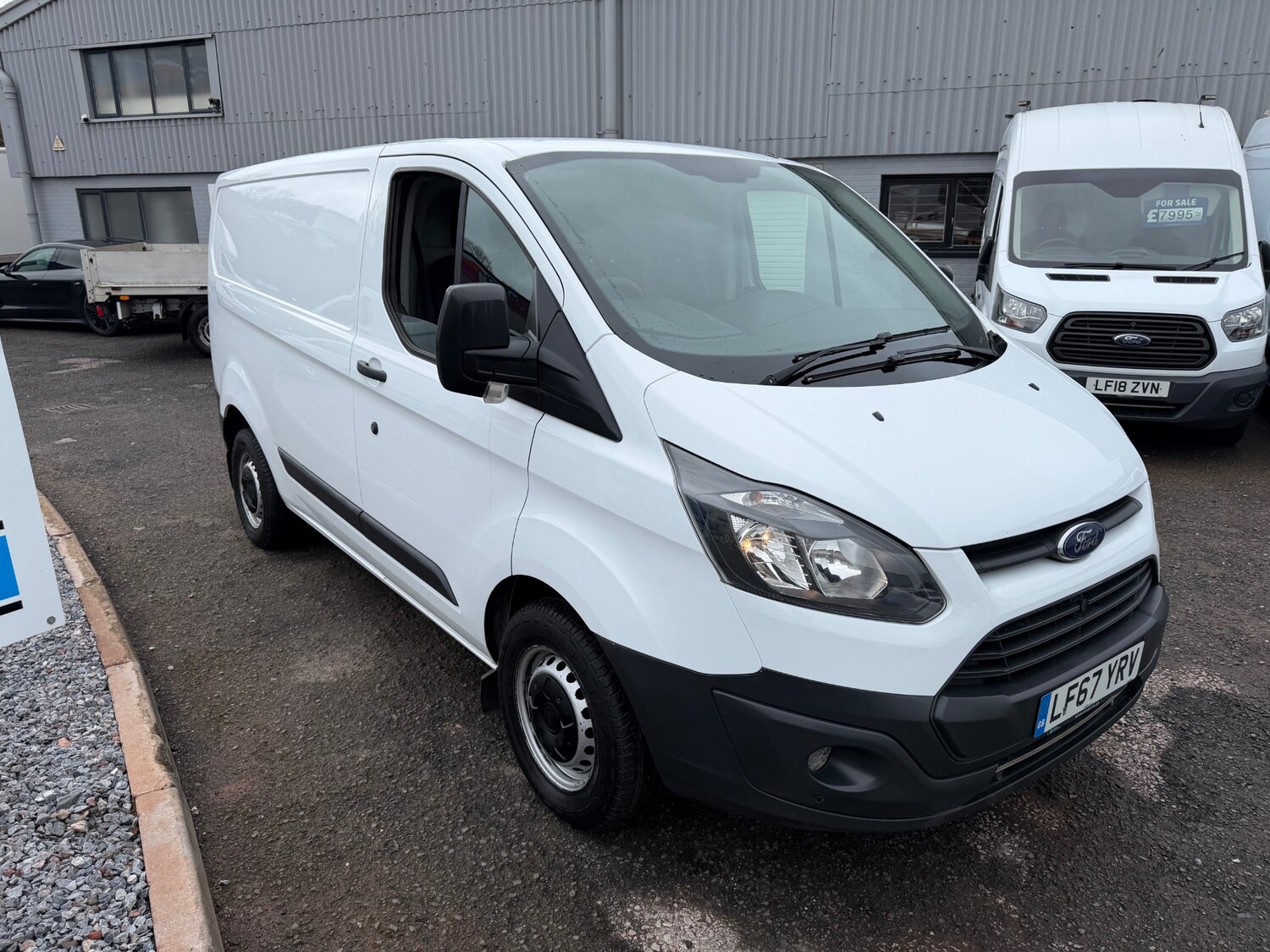 Used Ford Transit Custom 2017 for sale - 77638741: Photo 4