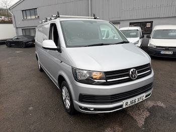 Used Volkswagen Transporter 2016 for sale - 77716210: Photo