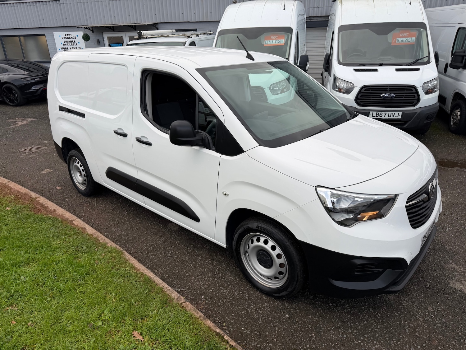 Used Vauxhall Combo 2021 for sale - 76611702: Photo 5
